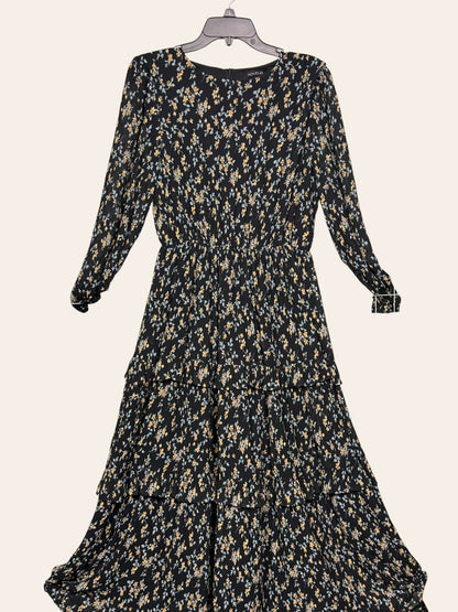 Novella black floral maxi