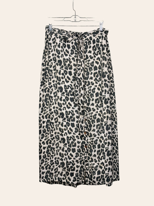 Ash and Sara Skirt