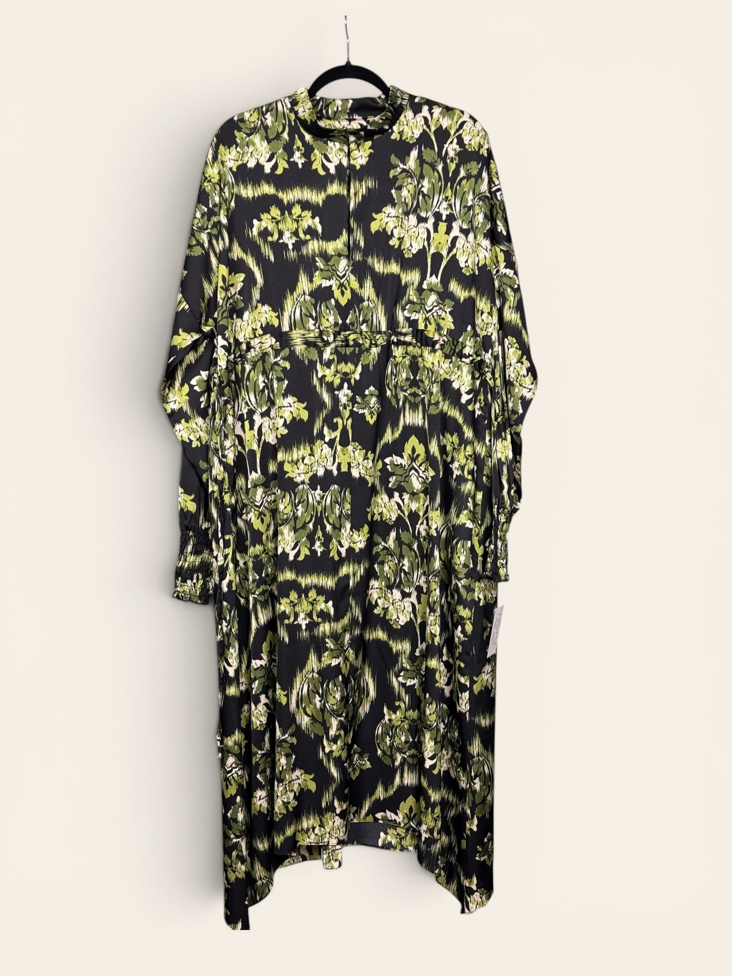 Ricki Cherr Dress
