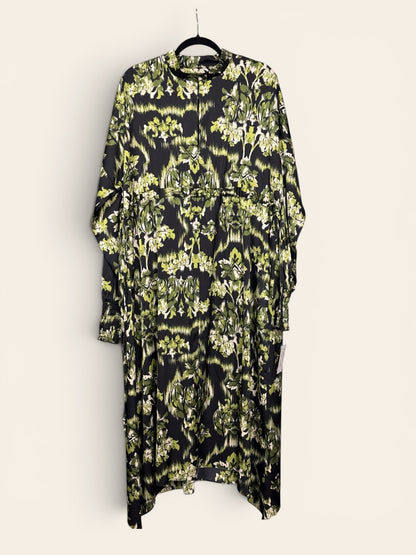 Ricki Cherr Dress