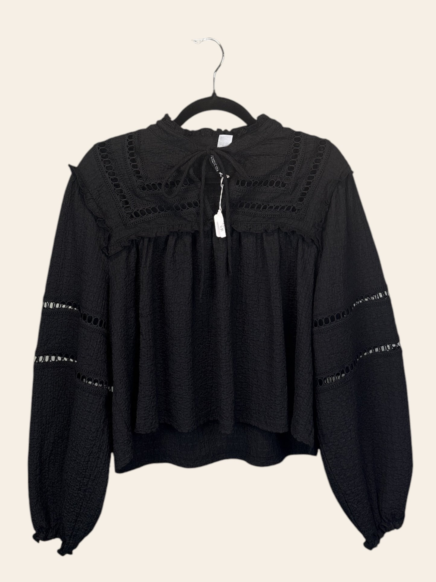 Divided Blouse