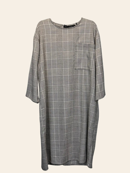 Solika Dress
