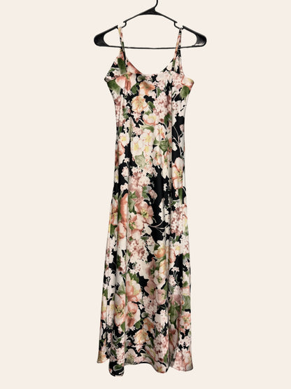 Apparalel Slip Dress