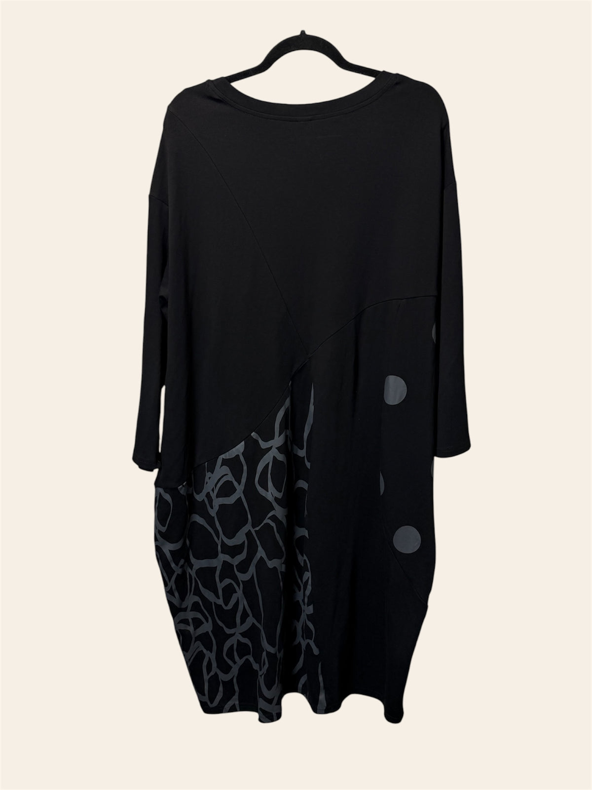 Simply Vanite Sweatshirt Dress
