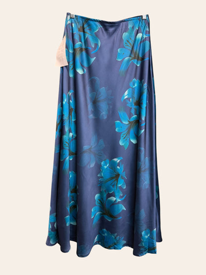 Yakira Bella Lisa Floral Skirt
